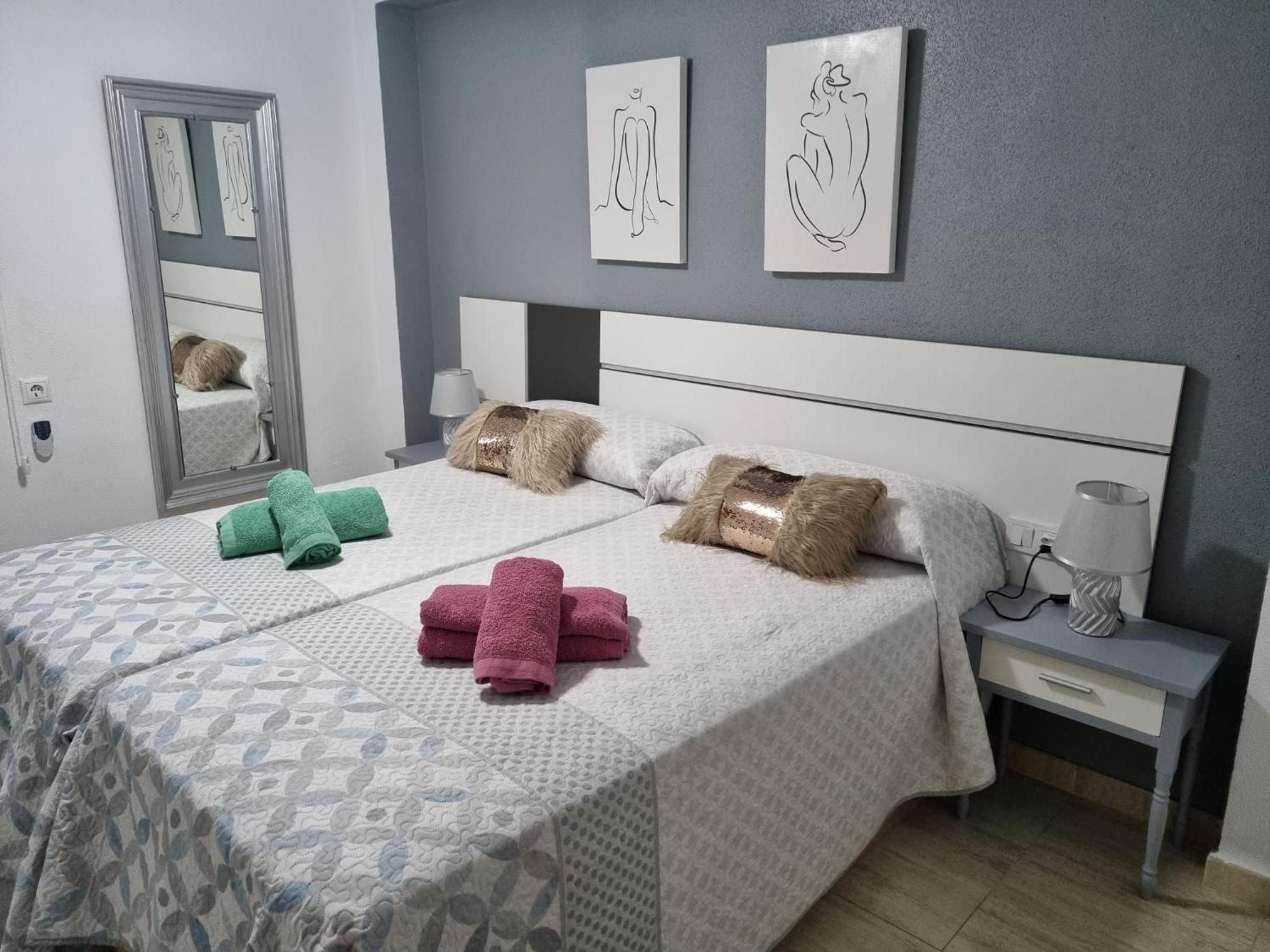 Nuevo Apartamento En Бенідорм Екстер'єр фото
