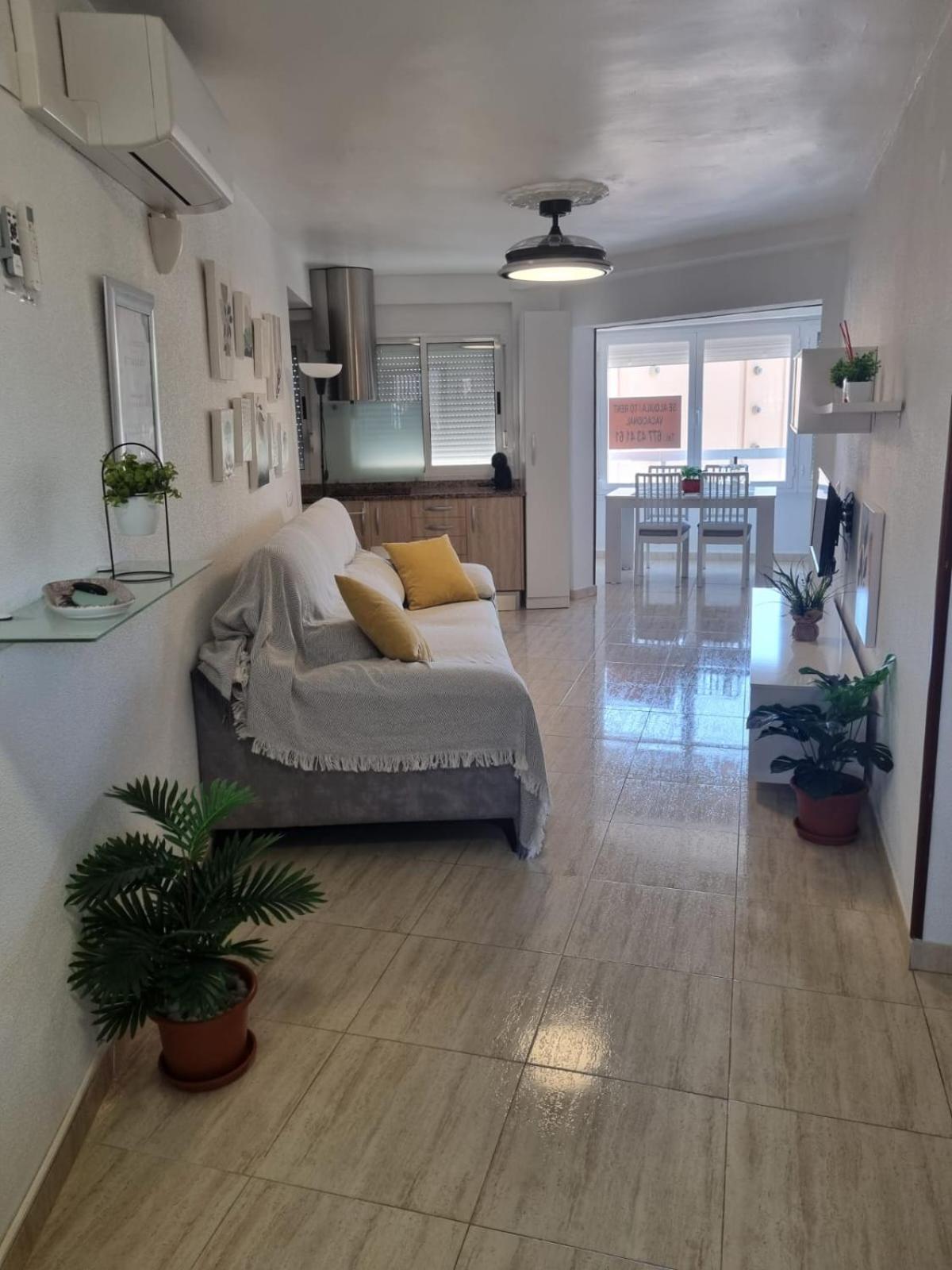 Nuevo Apartamento En Бенідорм Екстер'єр фото